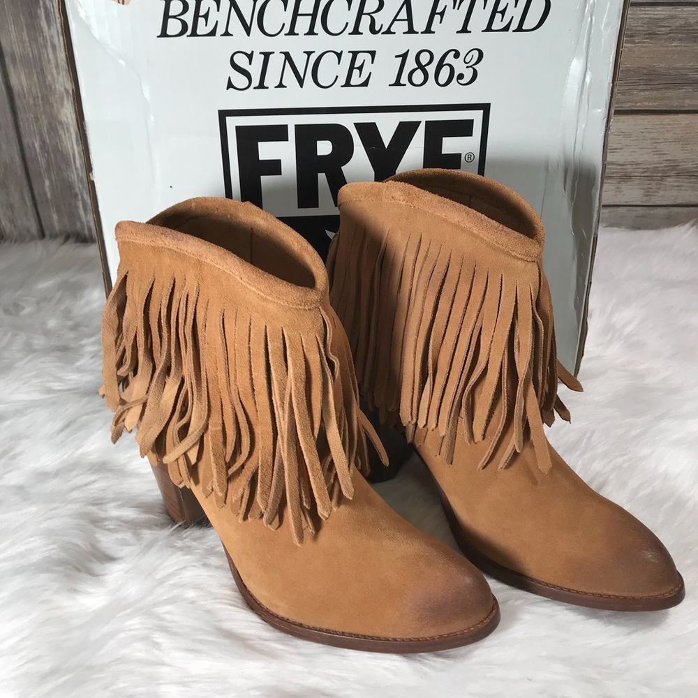 Frye Ilana Short Boot fringe 9